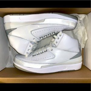 Air Jordan Anniversary 2  -  2009 SZ 12 only worn four times.